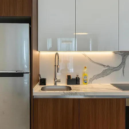 2bedroom In Grand Sapphire Complex Featuring A Pool And Casino Appartamento Lemithou