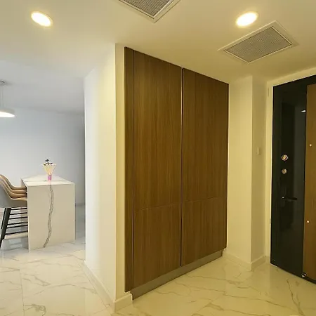 2bedroom In Grand Sapphire Complex Featuring A Pool And Casino